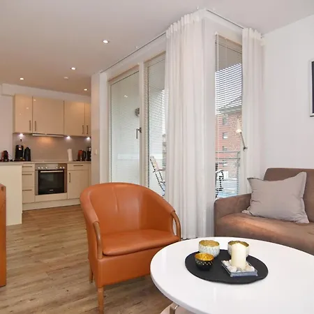 Strandhues, Whg 3, White Water *